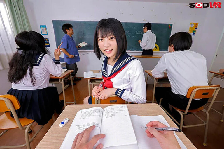 画像9｜13dsvr01859｜【VR】【8K】見えすぎるメガネを買ったら服の繊維の奥までちゃんと見えてきて、学校生活、J●のスケベな発育全裸をスケスケチラリズム。