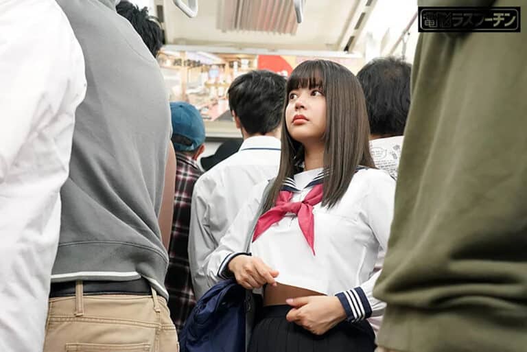 画像5|1drpt00047|満員電車で羽交い絞めにされセーラー服の下から見えた乳首を強●開発される爆乳女子○生 夕美しおん