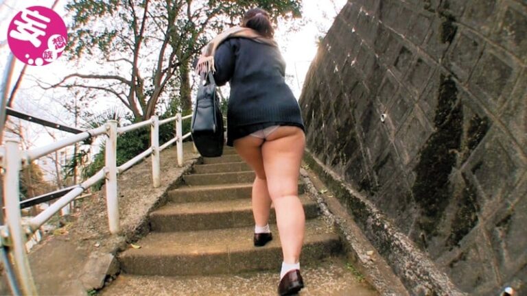 画像1｜katu00005｜いいなり地味子は超肉尻！初めての淫乱援交ザーメンで溢れる若い肉壺
